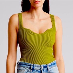 NSR olive green ribbed knit crop top sz M